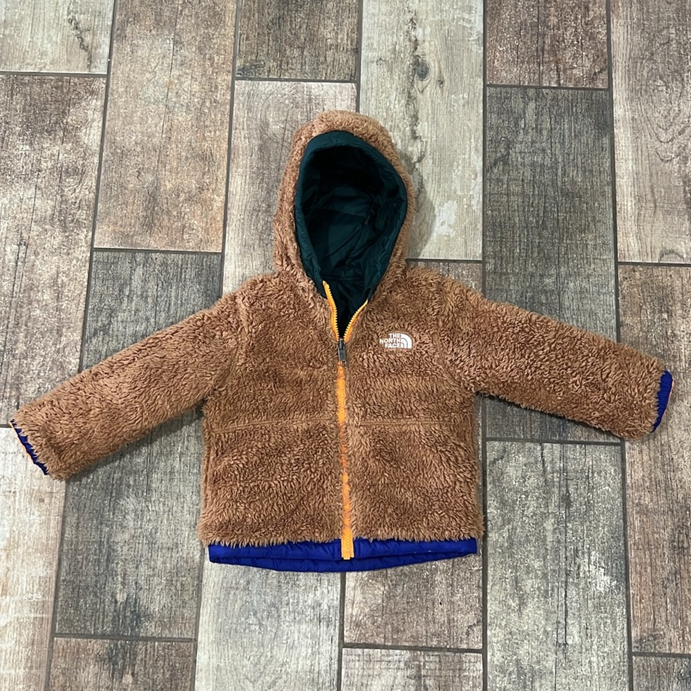 The North Face Reversible Jacket size 18-24mth - Picture 2 of 7